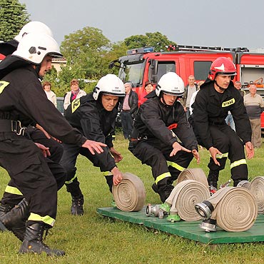 �wierzno: OSP Stuchowo zwyci�y�o w gminnych zawodach po�arniczych