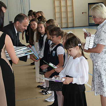 Kamie� Pomorski: Gminne zako�czenie roku szkolnego 2012/13
