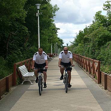W powiecie pojawili si� policjanci na rowerach