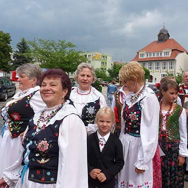 „Maliny” z Golczewa wyst�pi�y w Pierwszych Nowogardzkich Spotkaniach z Folklorem