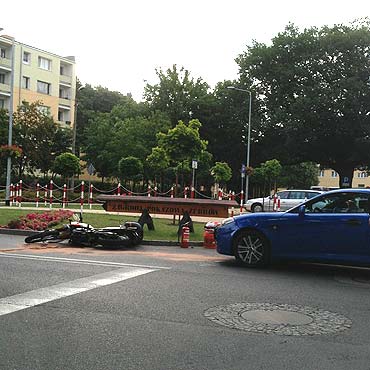 Mi�dzyzdroje: Samoch�d uderzy� w motocyklist�