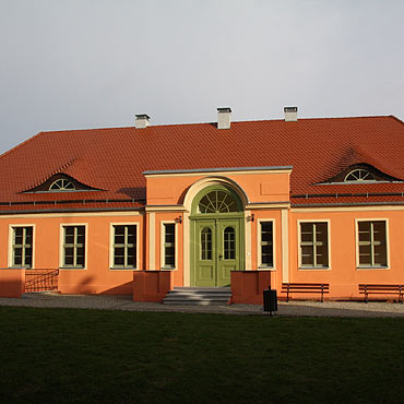 Wolin: Arty�ci spotkaj� si� w zabytkowym dworku