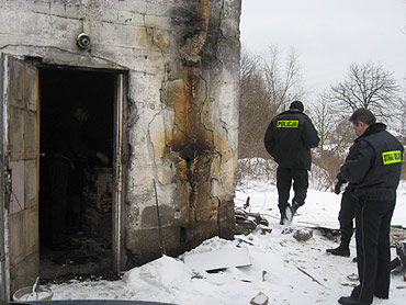 Policja: Pom�my marzn�cym bezdomnym