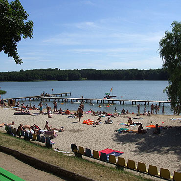 Golczewo: Mieszka�cy szukaj� och�ody w jeziorze