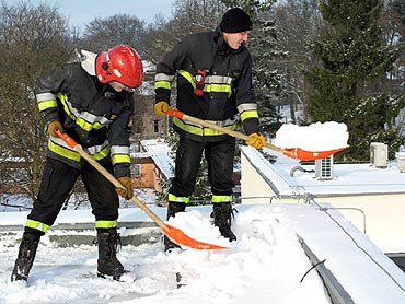 Burmistrz i strażacy apelują o odśnieżanie