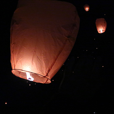 Chi�skie lampiony s� niebezpieczne!