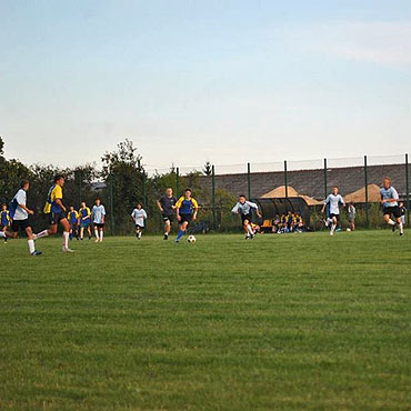 LKS Znicz z nowym sezonem otwiera Grup� Junior�w