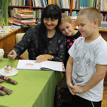 Mi�dzyzdroje: Warsztaty plastyczne z ilustratork�