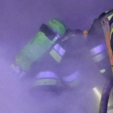 Po�ar stodo�y w Sieros�awiu. By�o du�o dymu