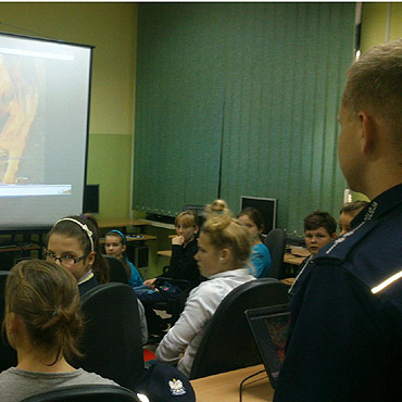 Pies policyjny w Koniewie