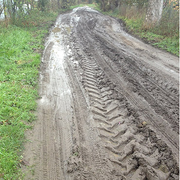 Droga w Sulikowie w fatalnym stanie