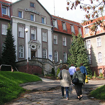 Kto zarobi� a kto straci� na sprzeda�y kamie�skiego uzdrowiska