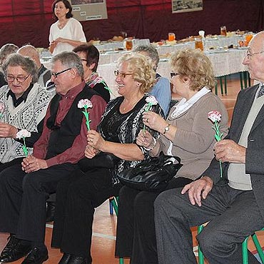 Dzie� Seniora w �wierznie