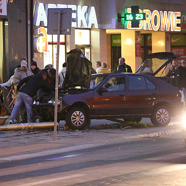 Rajd bez prawa jazdy. O w�os od tragedii...