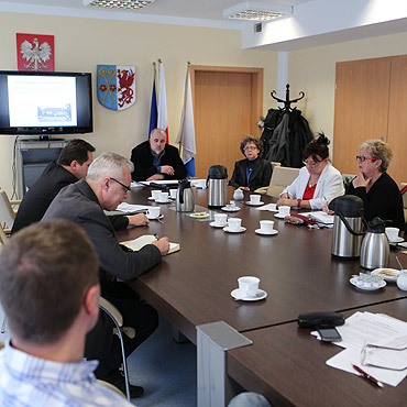 Posiedzenie komisji do spraw zbudowania strategii o�wiatowej na lata 2013-2020 w Kamieniu Pomorskim