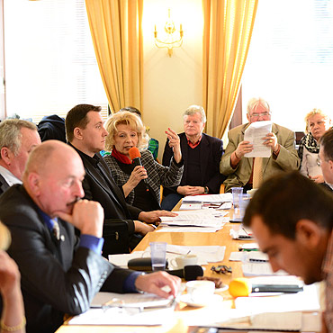 LESZEK DOROSZ: Jeste�my gmin� obywatelsk�