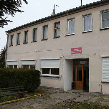 Pr�ba w�amania do pomieszcze� nale��cych do Zarz�du Dr�g Powiatowych w Kamieniu Pomorskim.