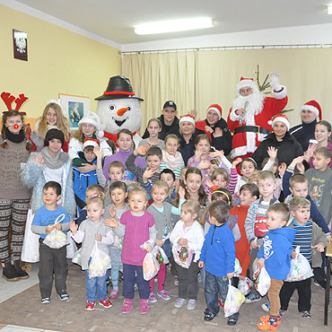 Miko�ajkowy autobus wyruszy� w tras�!