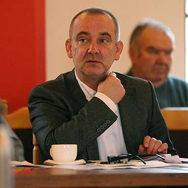 Czy i jaki powinien by� podatek od posiadania psa