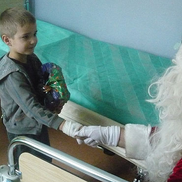 Święty Mikołaj w szpitalu w Kamieniu Pomorskim