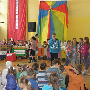 Obchody Roku Tuwimowskiego w SP Dziwnów