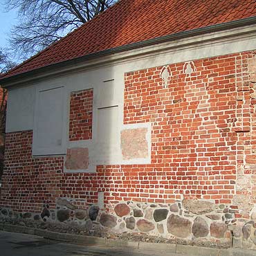 Kuria dziekana nabiera rumieńców