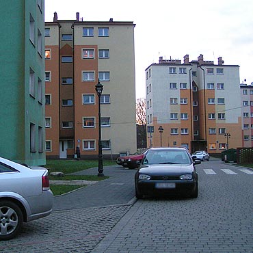 Napad na starsz� kobiet�. Z�odziej ukrad� torebk� w kt�rej by�o 1500 z� 