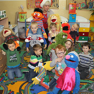 Urodziny zrz�dy Oscara w szkole podstawowej nr 2 w Wapnicy