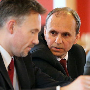 Mieszka�cy czekaj� na nowe miejsca pracy  
