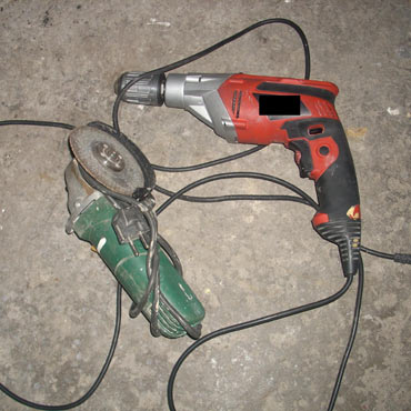 Nos policyjnego psa wytropi� w�amywaczy