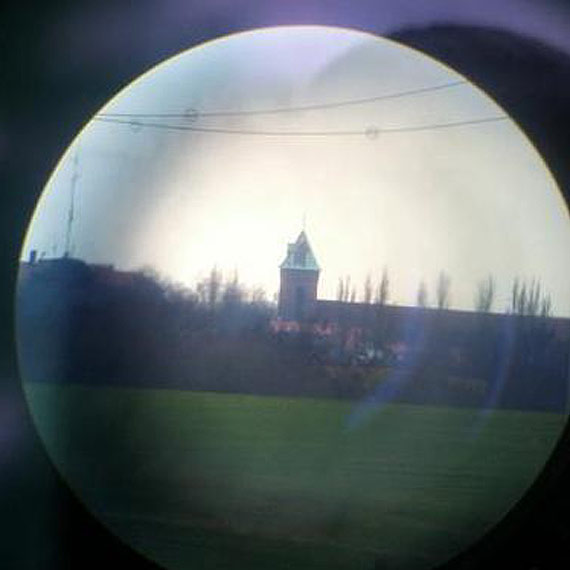 Fotografie Kamienia Pomorskiego z du�ej odleg�o�ci za pomoc� techniki digiscoping