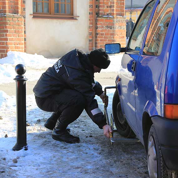 Od dziś strażnicy miejscy z nowymi uprawnieniami mandatowymi!