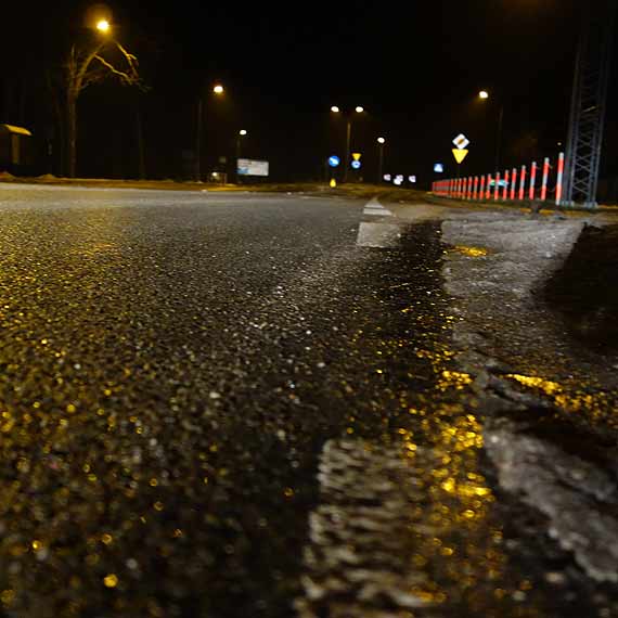 Uwaga: Wr�ci� mr�z, kierowco dzi� w nocy noga z gazu