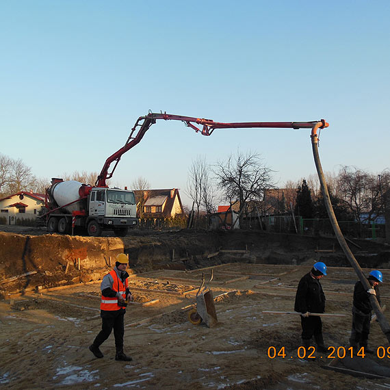 Wylano fundamenty pod nowym centrum Kamienia Pomorskiego