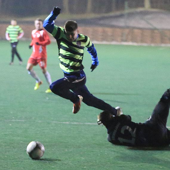 Vineta po dobrym meczu przegrywa z Flot� 2:5