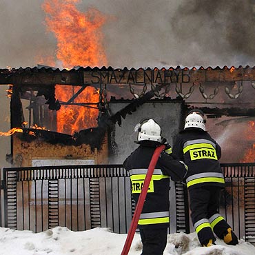 Dziwn�w: Ca�kowicie spali�a si� sma�alnia ryb