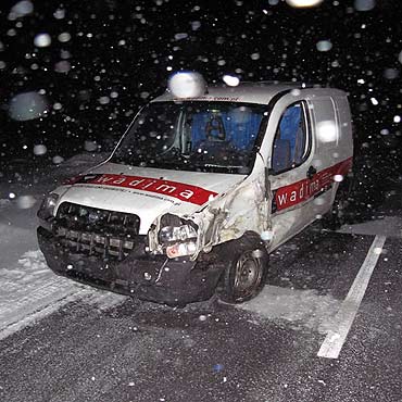 Fiat zderzy� si� z tirem