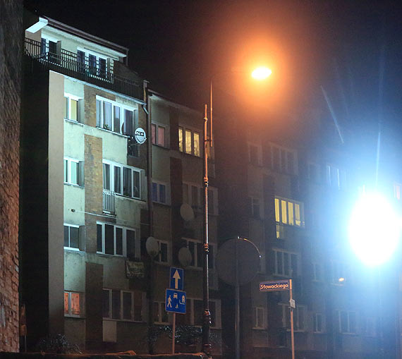 Bia�e noce w Kamieniu. A wszystko przez o�wietlon� baszt�