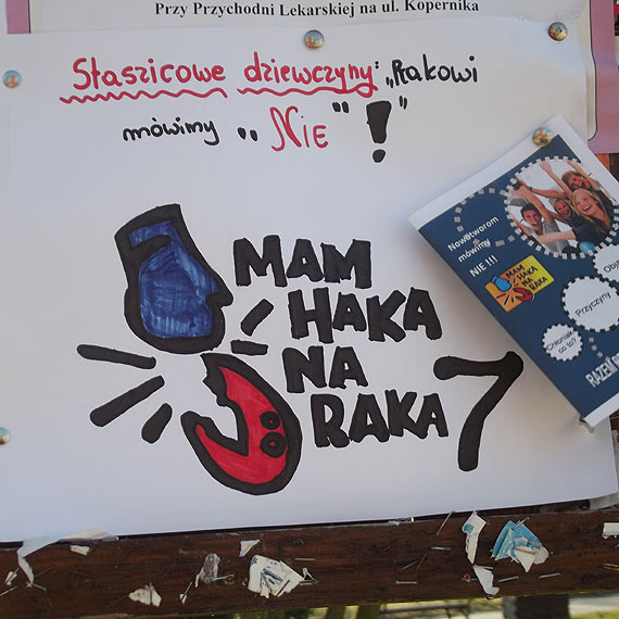 Uczennice ZSP bior� udzia� w og�lnopolskim programie "Mam haka na raka"