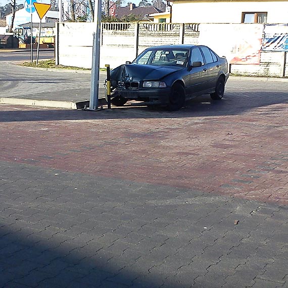 Netto odpowiada: Samochód został ”zaparkowany” bez naszej wiedzy